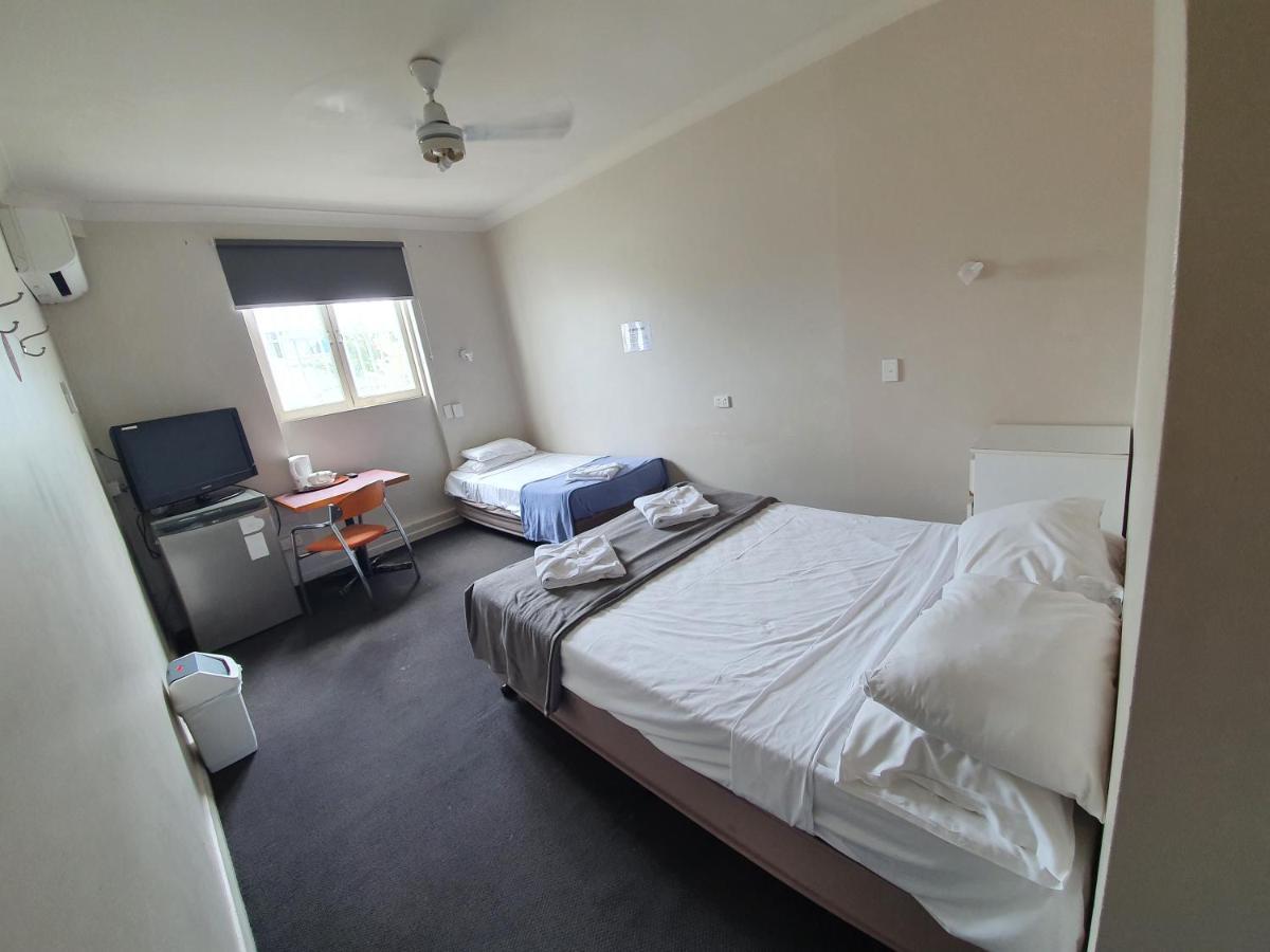 Hotel Allen Townsville Exterior photo